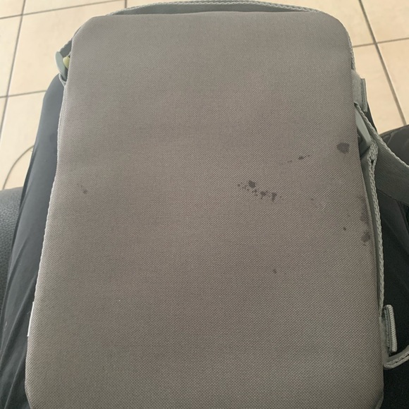 Case Logic 10.2 Inch Notebook and IPad Bag - Picture 6 of 7